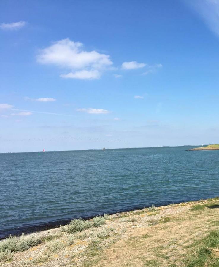 Corona Laboris Colijnsplaat Bagian luar foto