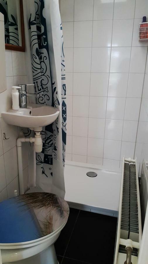Corona Laboris Colijnsplaat Bagian luar foto